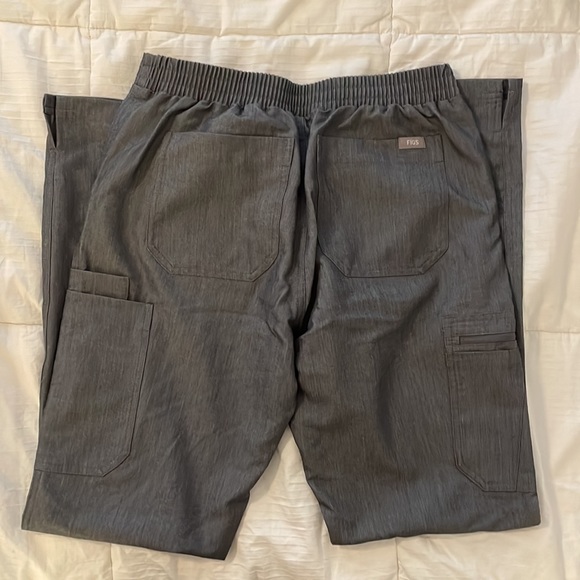 Figs Yola Skinny Straight Leg Regular Small - Picture 5 of 6